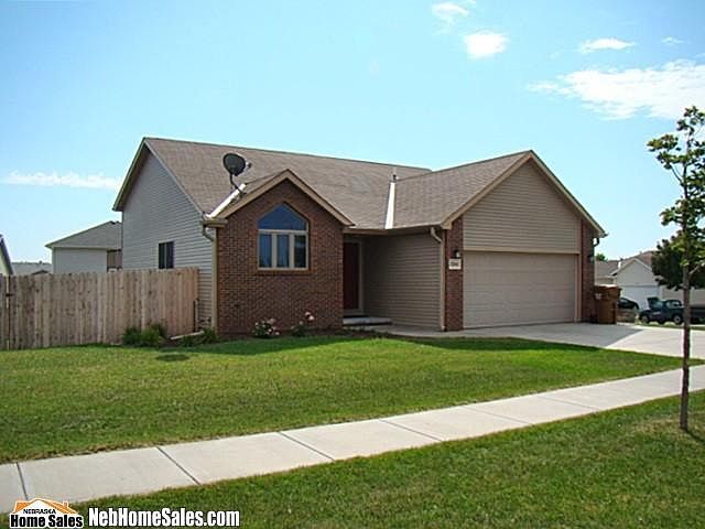 1st image of 7200 Silverthorn Dr