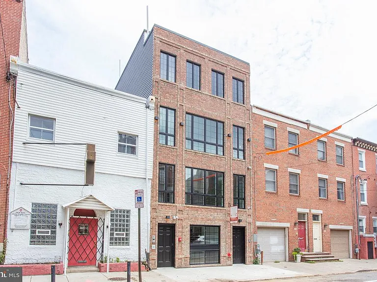 1619 Bainbridge St #3 — Photo 3