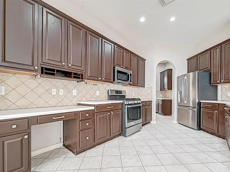 21923 Shady Heath Ln — Photo 12