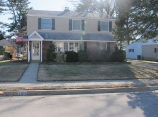 2016 Harmony Ln, Glenside, PA 19038