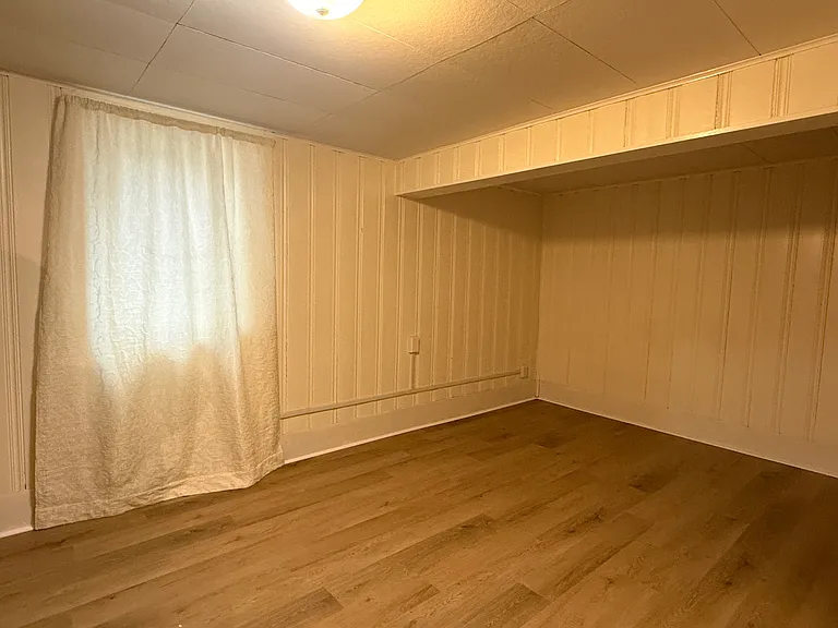 2741 S Fairfax St — Photo 16