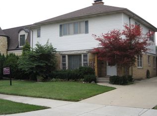 8316 Kolmar Ave, Skokie, IL
