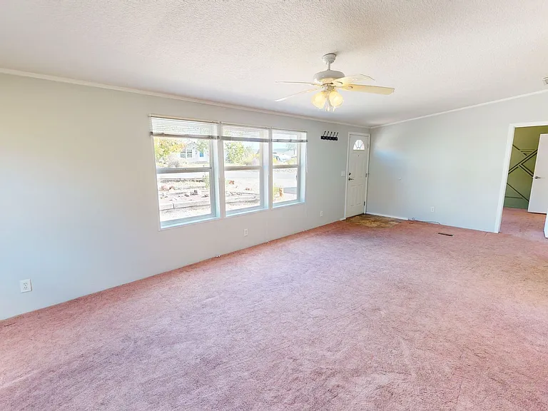 65 N McElhaney Ln — Photo 6