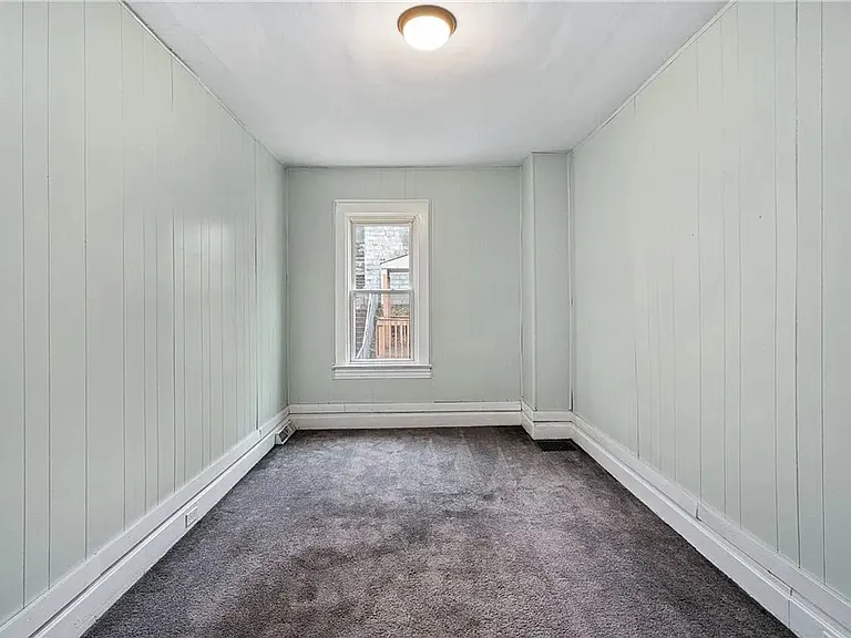 530 Carothers Ave — Photo 13