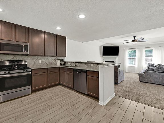 4th image of 29216 Blackwood Forest Street