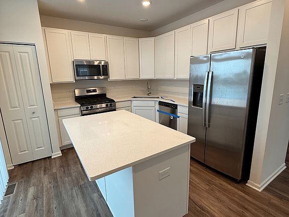 2nd image of 15038 W Quincy Cir