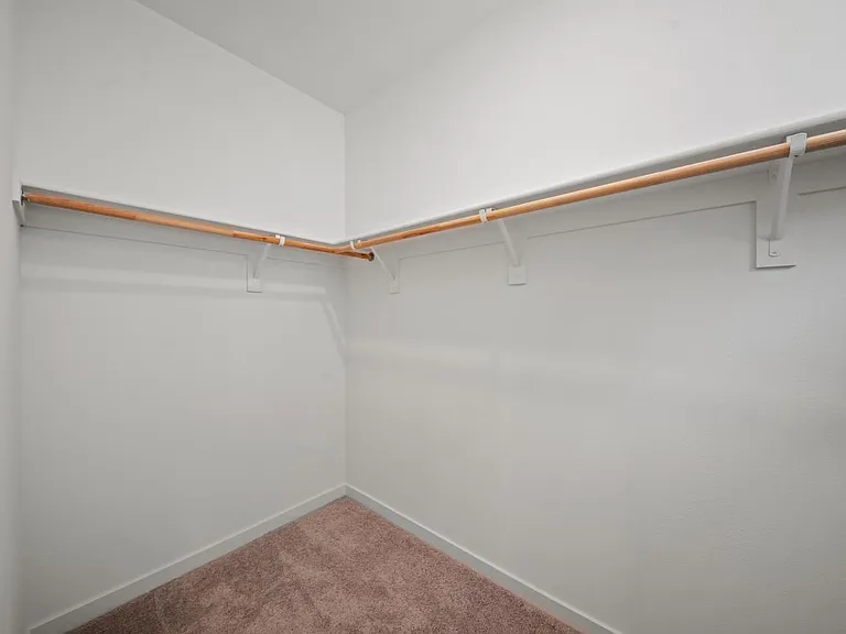 1586 Waterside Ln — Photo 28
