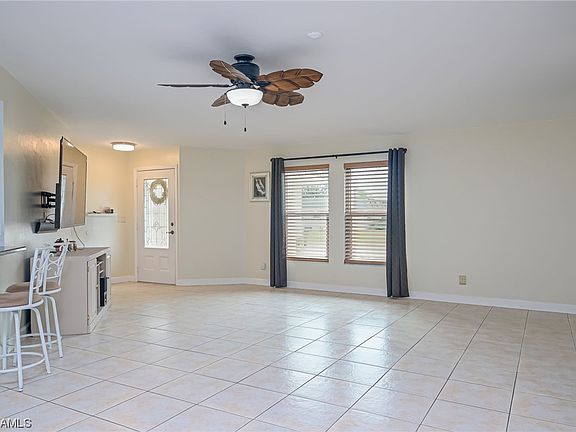 3rd image of 418 Glendale Ave