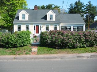 28 Burr Rd, Hingham, MA 02043