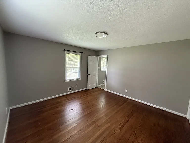 120 Woodbine Ter — Photo 38