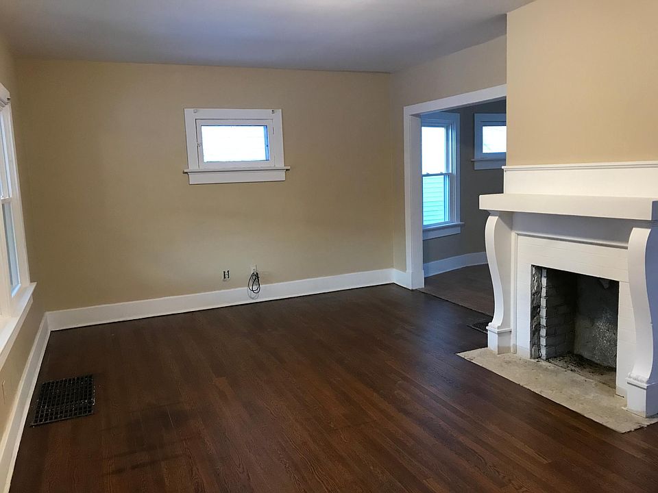 1st image of 304 Rockwood Ave