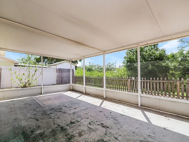 206 Lookout Dr — Photo 15