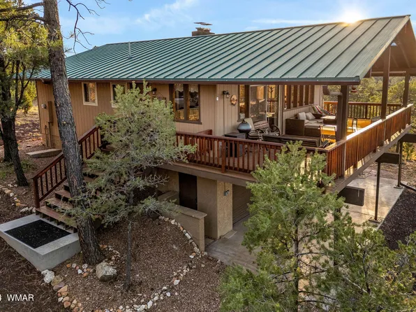 2036 Shadow Pines Dr, Overgaard, AZ 85933