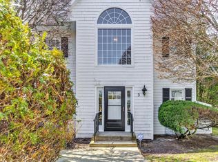 25 Mitchell Rd APT 3, Westhampton Beach, NY 11978