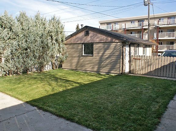 3 12013 67 St_03302018