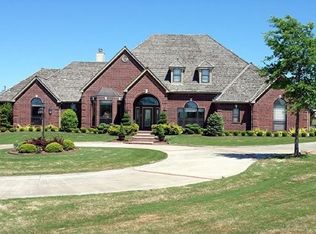 8795 S Highland Dr, Broken Arrow, OK 74014