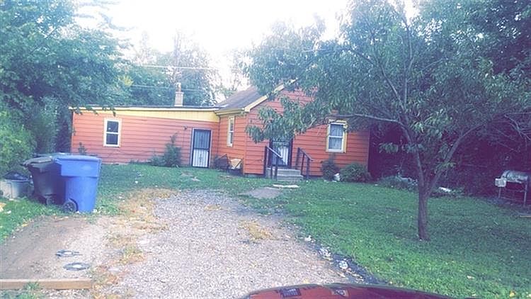 2nd image of 14227 Lincoln Ave
