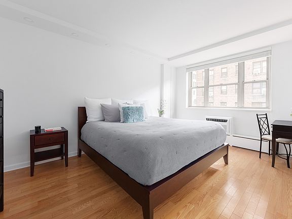 2nd image of 63 E 9th St APT 4P