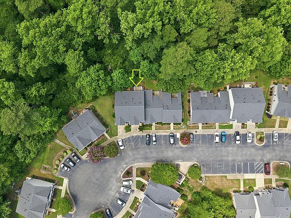 3rd image of 714 Whitetail Creek Way