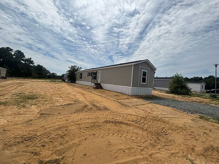 1st image of 190 Rosewood Ct