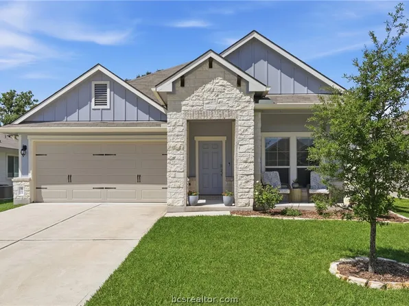 1943 Thorndyke Ln, Bryan, TX 77807