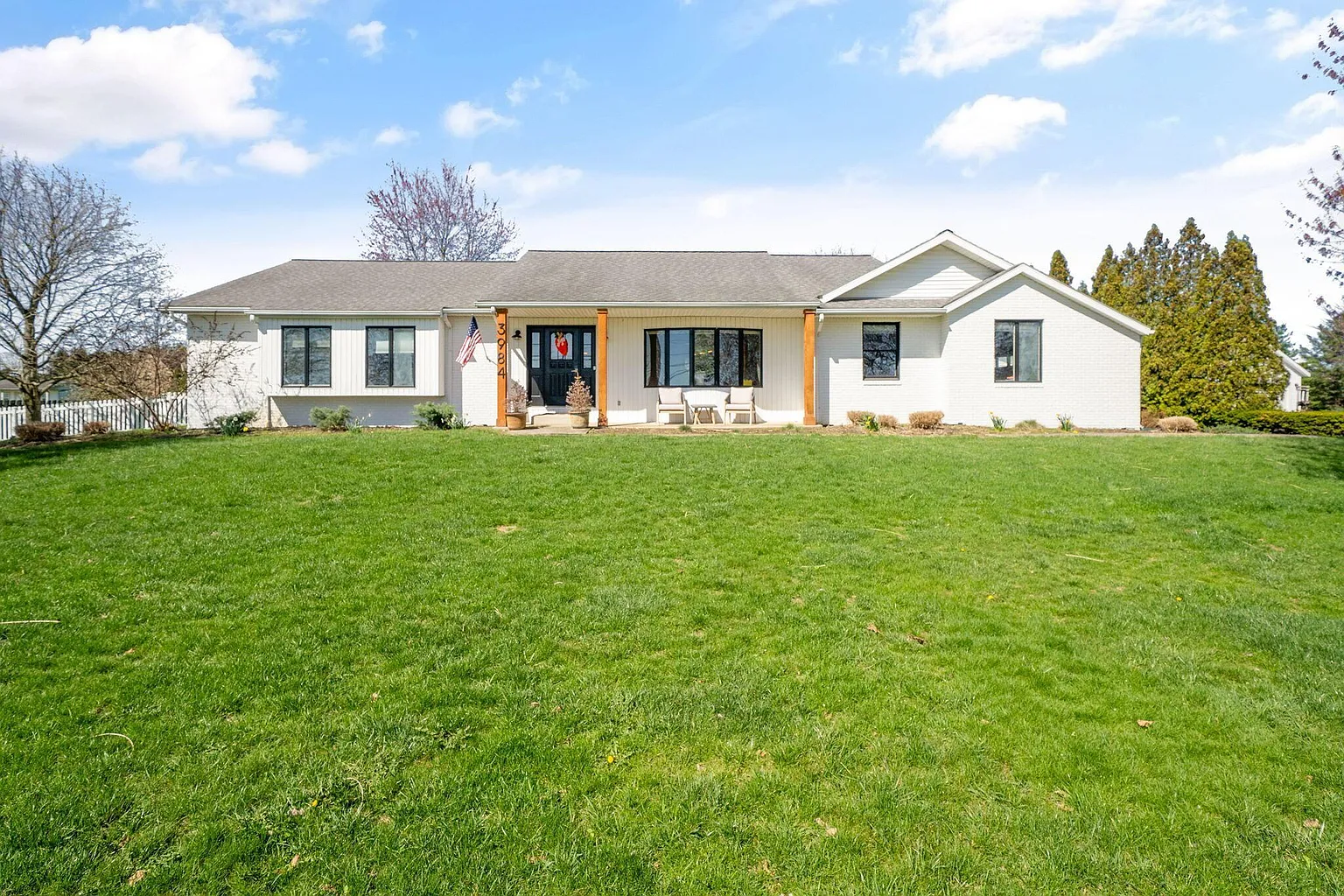 3984 Liberty Rd photo 1