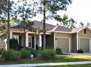 468 Whitman Way, Freeport, FL 32439