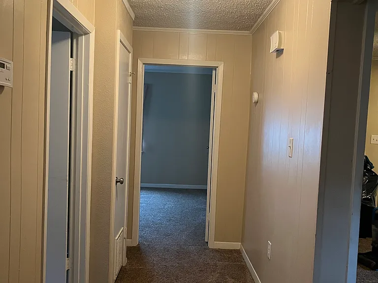 1805 Brook St — Photo 6