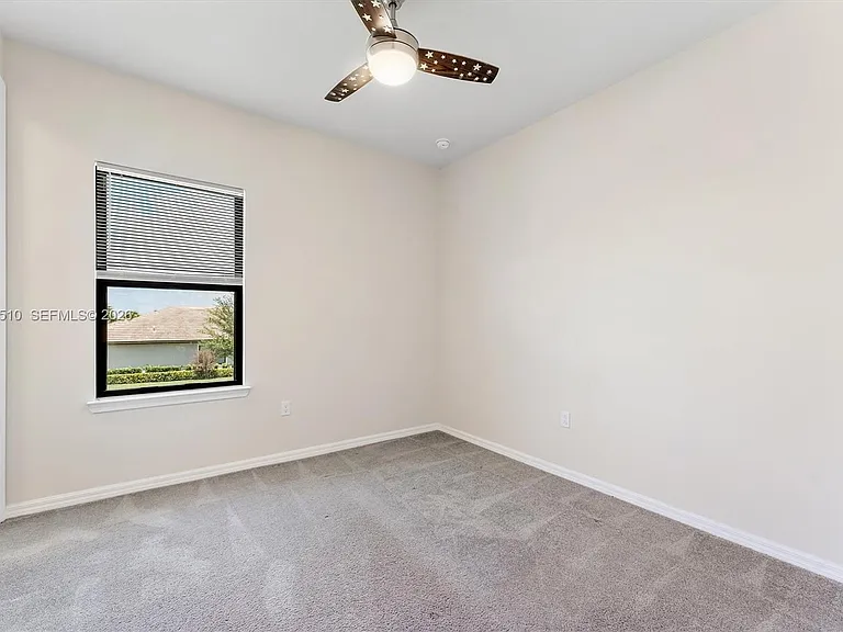 2485 Primrose Pl — Photo 22