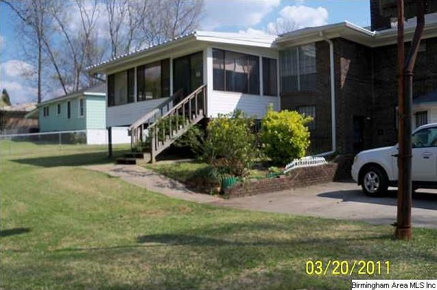 2nd image of 426 2nd St