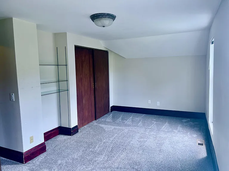 44 Beacon St — Photo 30