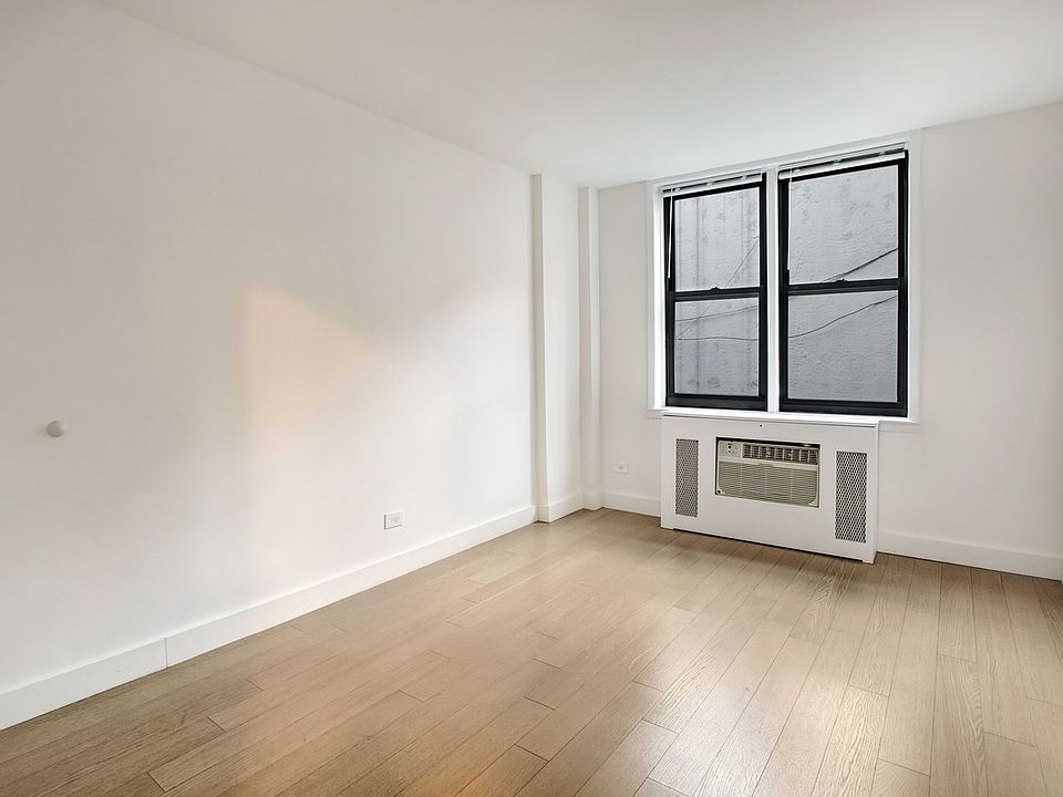 1st image of 530 2nd Ave APT 3E