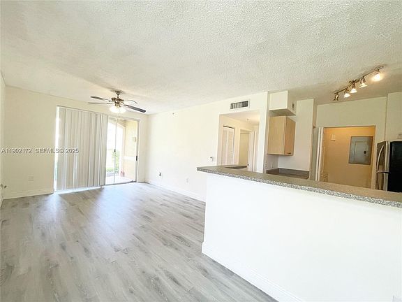 5th image of 8010 N Nob Hill Rd APT 102