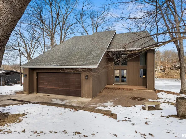 485 Wildwood Dr, Groveland, IL 61535