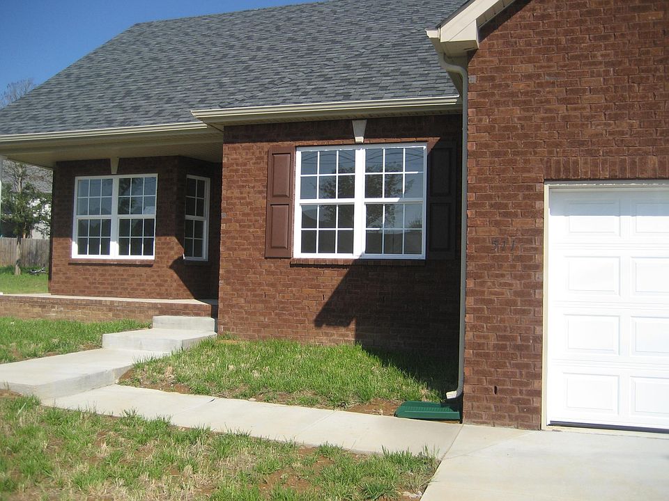 1st image of 511 Barking Dr