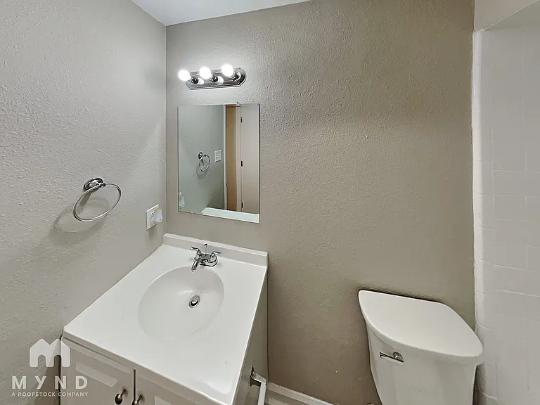 105 Ripplewood Dr — Photo 13