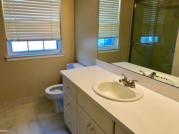 4th image of 2831 Horseshoe Ct