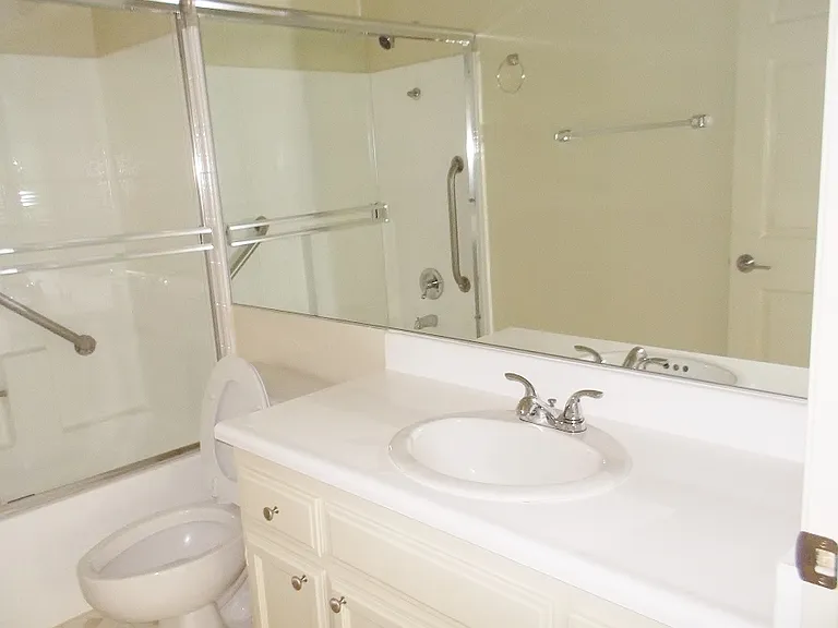 3619 Cardiff Ave #104 — Photo 10