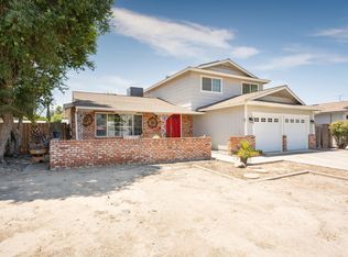 679 Tamarack Ln, Lemoore, CA 93245