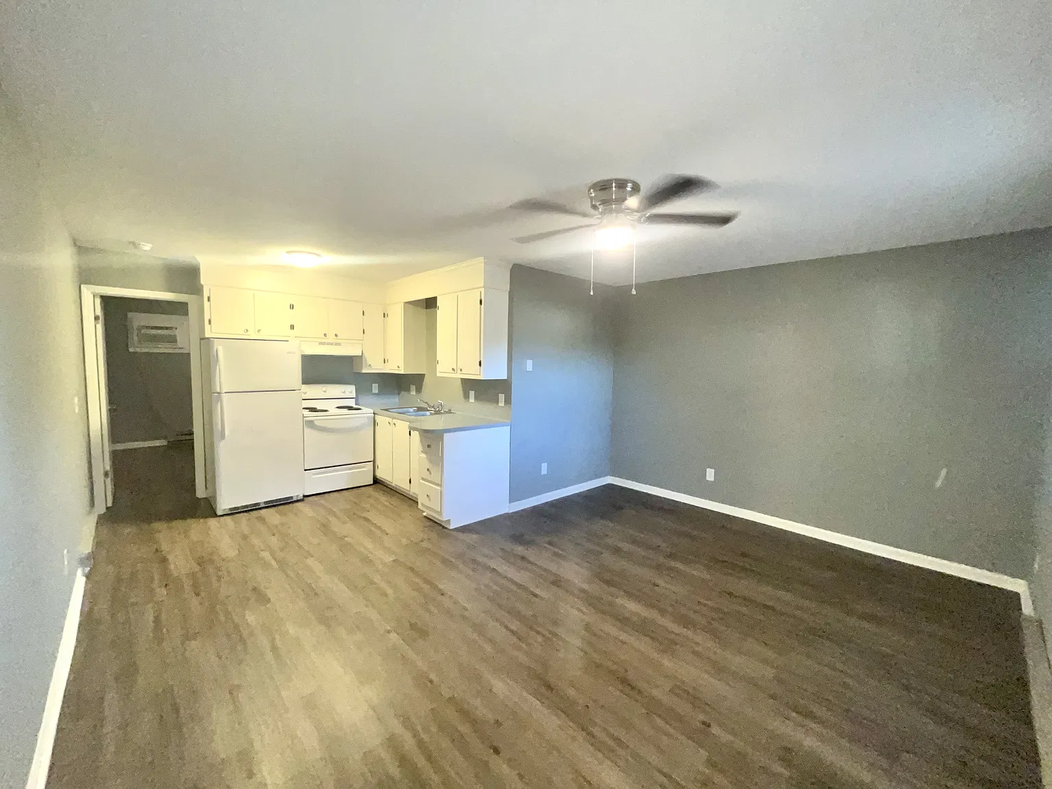 1095 Cheyenne Court - L — Photo 4