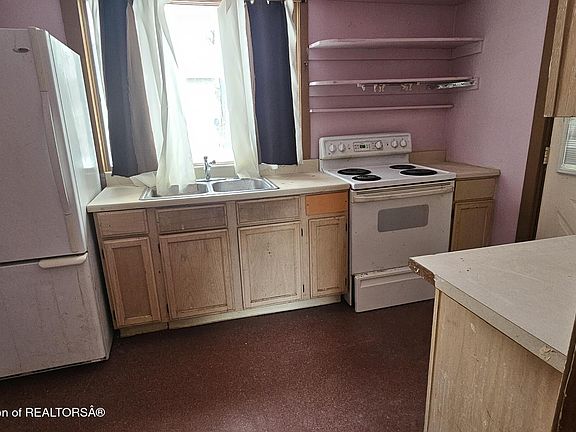 4th image of 706 Beulah St