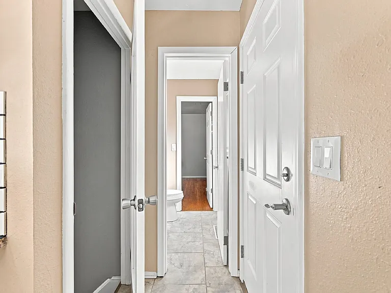 1407 Willshire Dr — Photo 11