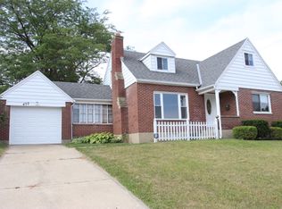452 Early Dr E, Miamisburg, OH 45342