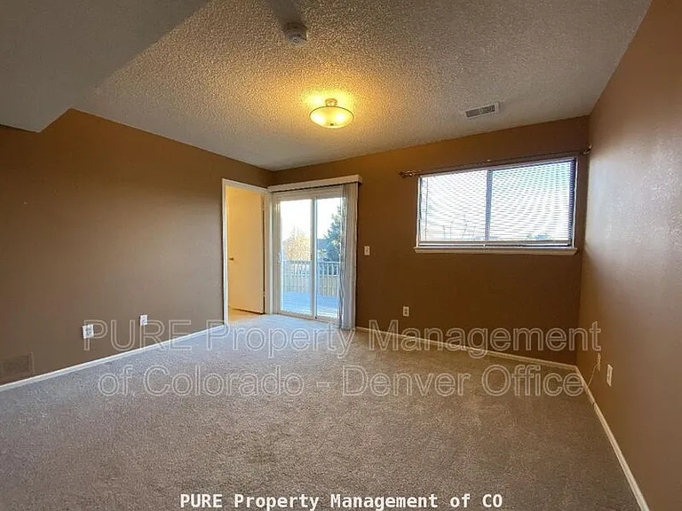 525 Southpark Rd — Photo 18