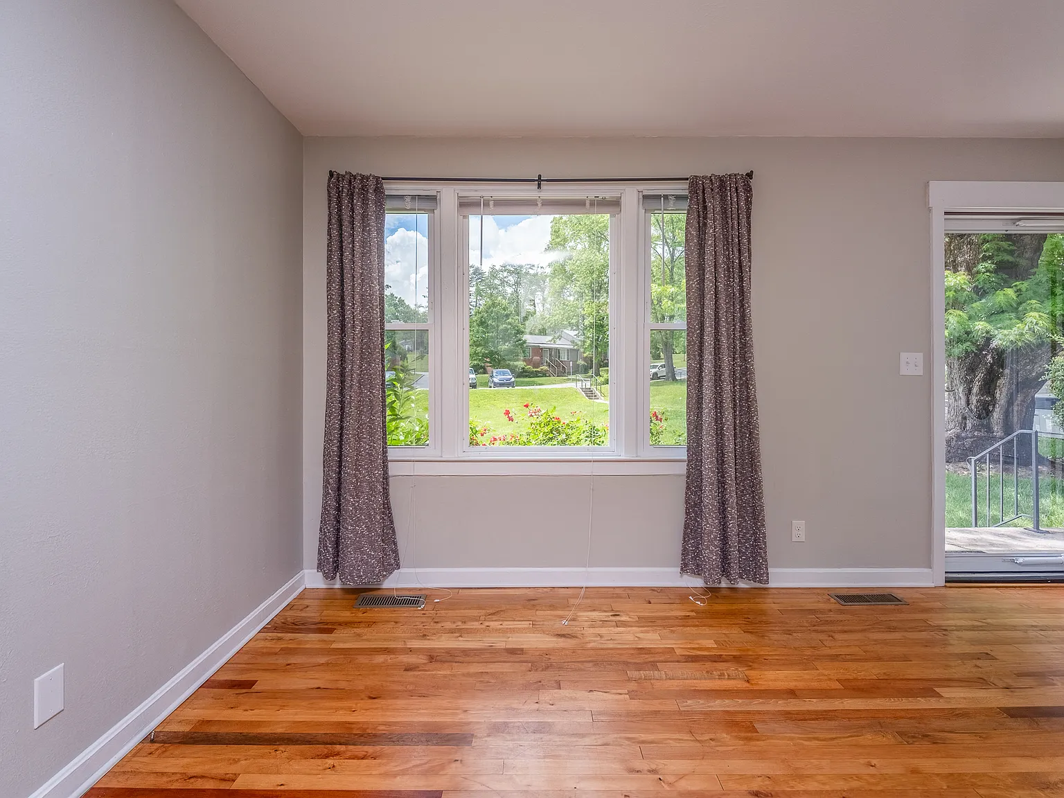 2 bed, 724 sqft, $1,650 — Photo 4