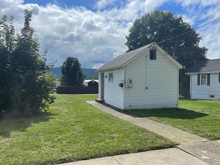 822 W 6th St, Lewistown, PA 17044 Zillow