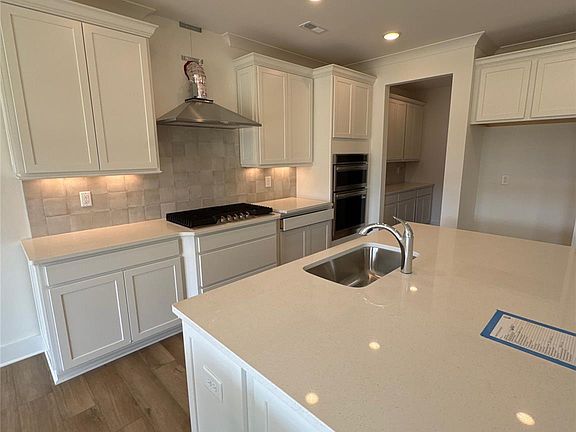 2nd image of 1226 Carrington Dr