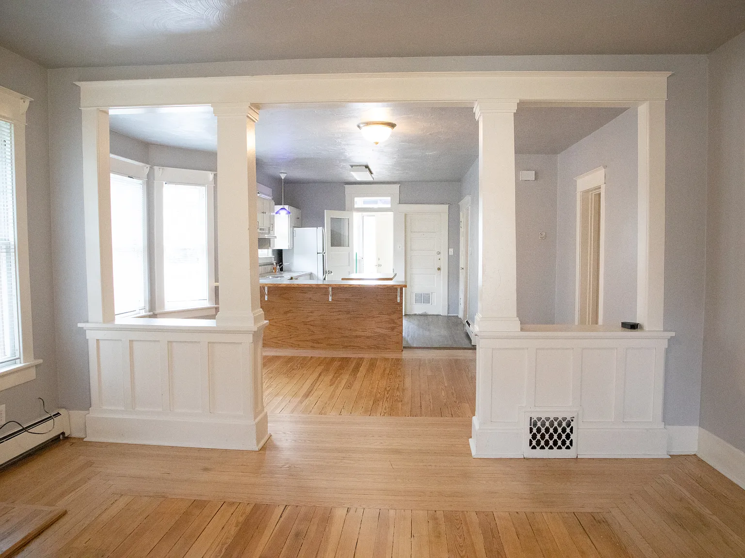 3 bed, 1200 sqft, $1,650 — Photo 4