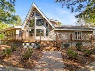 82 Thompson Ct, Reedville, VA 22539