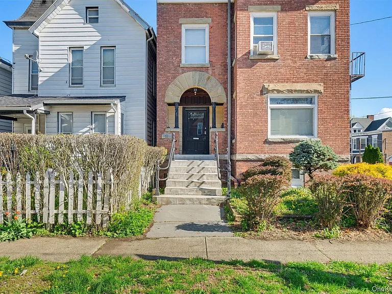 22 Overlook Pl — Photo 2